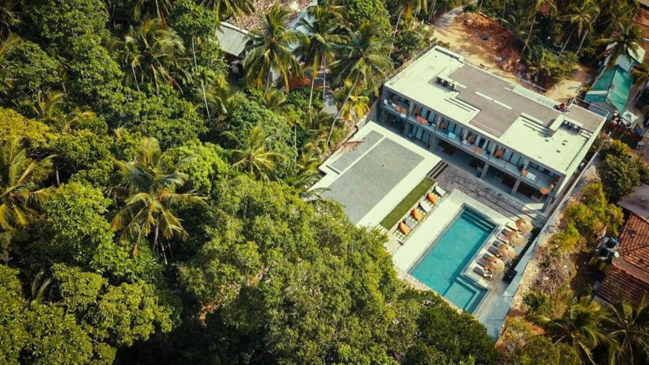 The Salty Pelican Yoga & Surf Retreat Dikwella Eksteriør billede