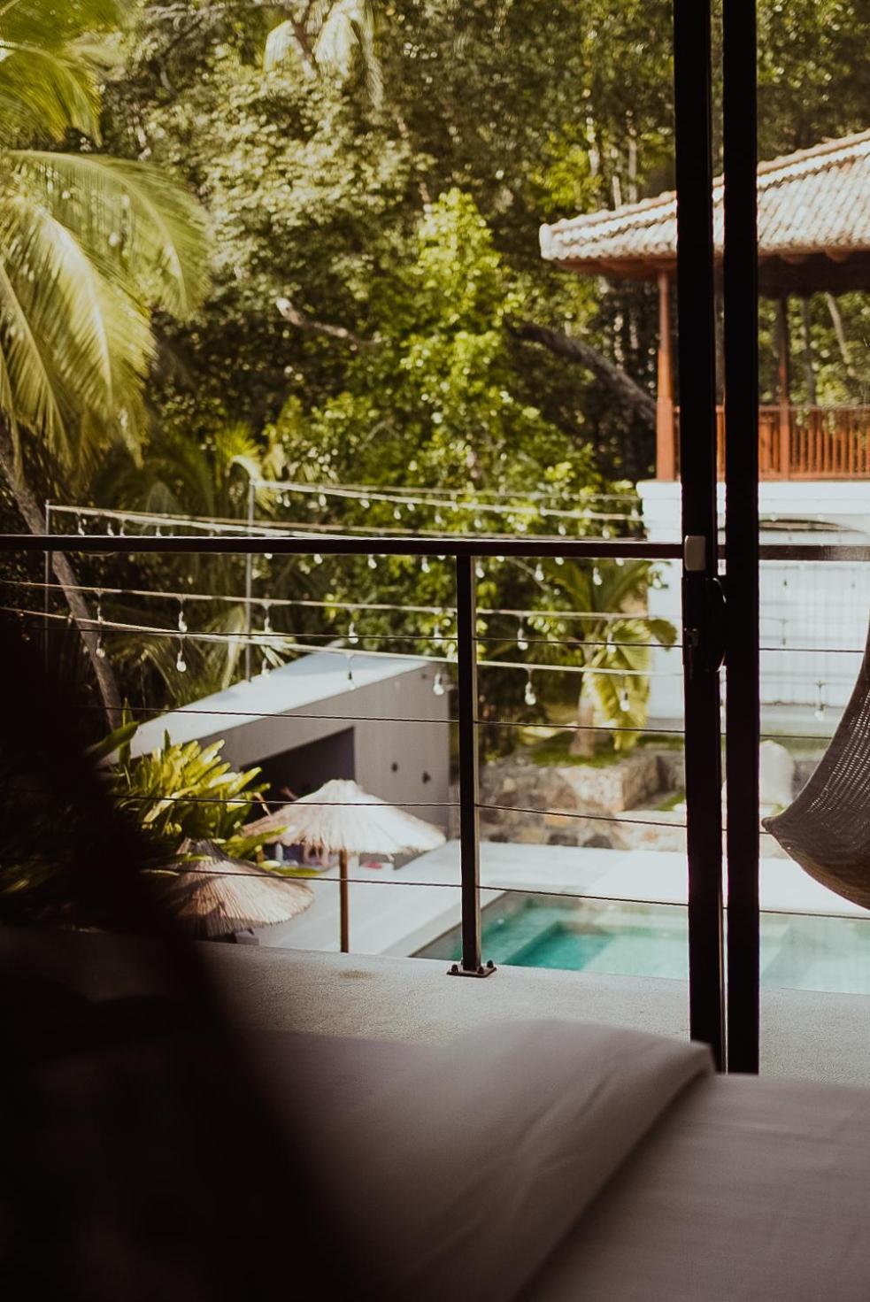 The Salty Pelican Yoga & Surf Retreat Dikwella Eksteriør billede
